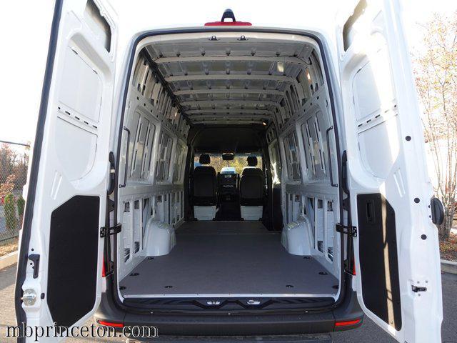 new 2024 Mercedes-Benz Sprinter 2500 car, priced at $68,977