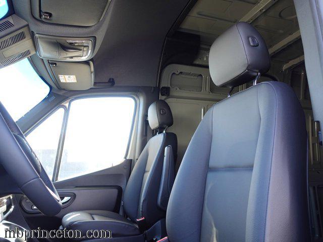 new 2024 Mercedes-Benz Sprinter 2500 car, priced at $77,524