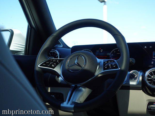 used 2024 Mercedes-Benz GLB 250 car, priced at $44,999