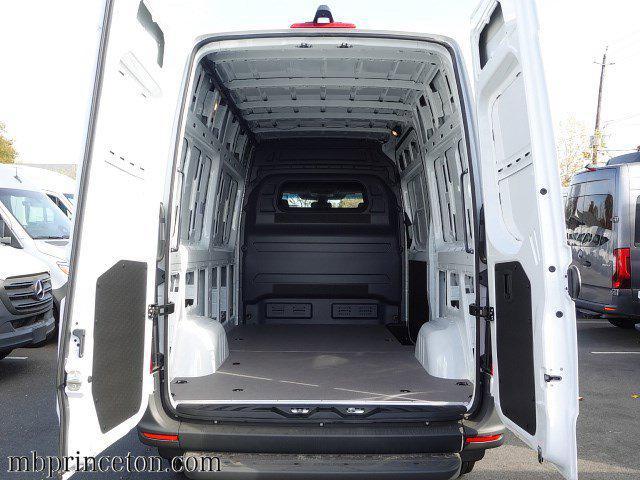 new 2024 Mercedes-Benz Sprinter 2500 car, priced at $58,291