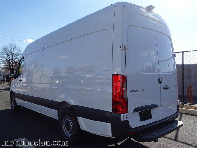 new 2025 Mercedes-Benz Sprinter 2500 car, priced at $69,638