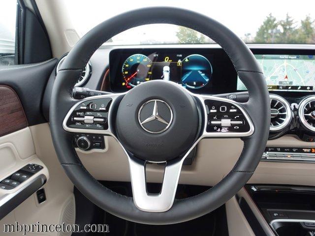 used 2023 Mercedes-Benz GLB 250 car, priced at $43,999