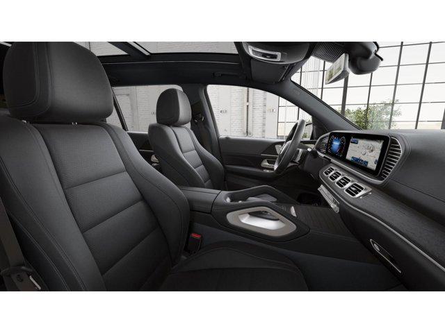 new 2025 Mercedes-Benz GLS 450 car, priced at $95,890