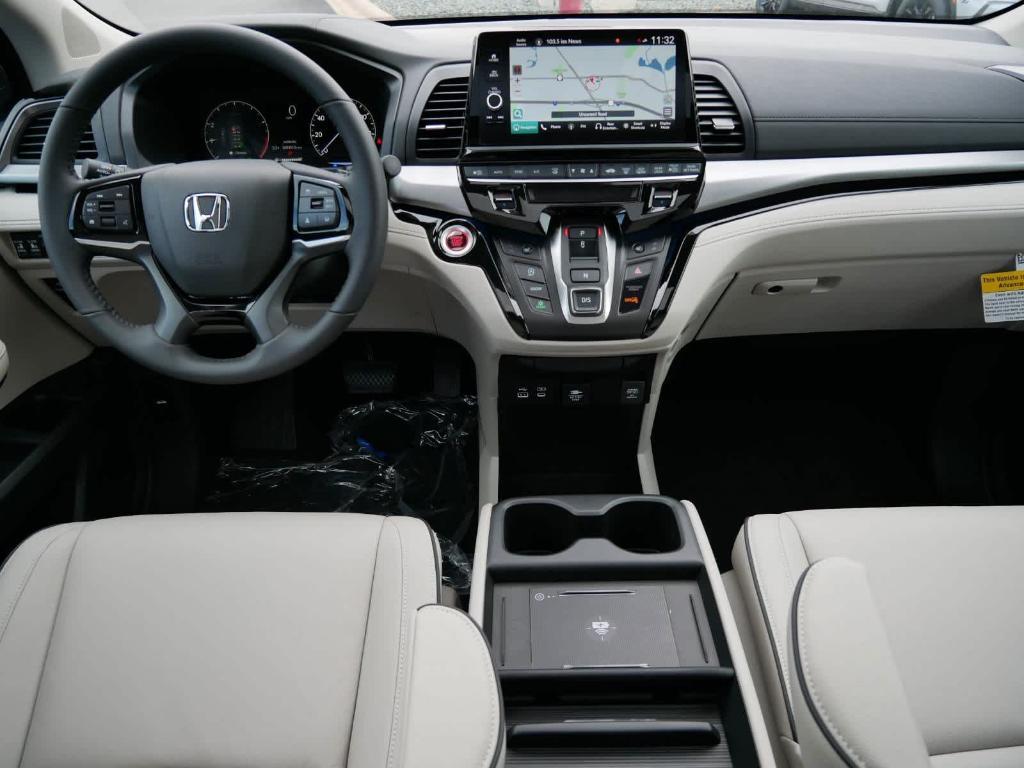 new 2025 Honda Odyssey car, priced at $46,018