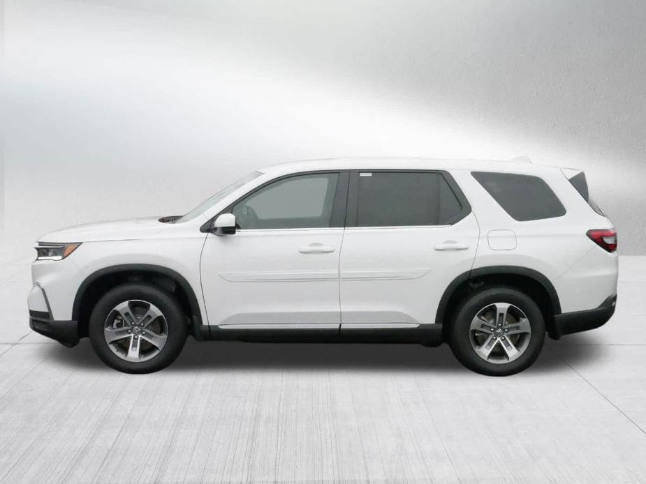 used 2025 Honda Pilot car