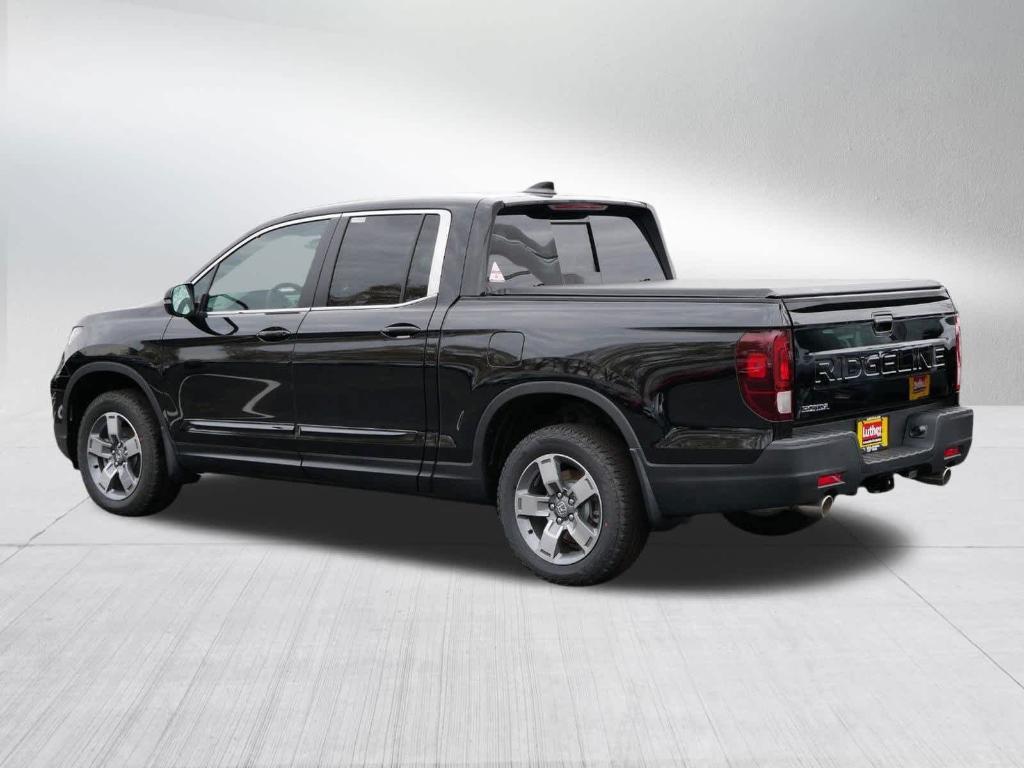 new 2025 Honda Ridgeline car, priced at $40,387