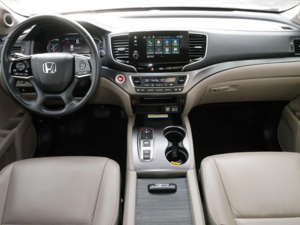 used 2022 Honda Pilot car, priced at $29,595