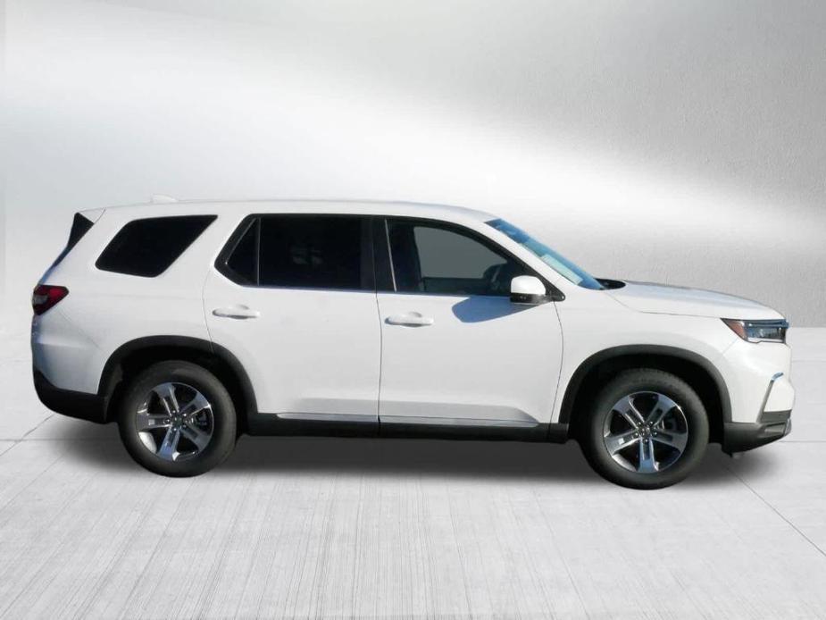 used 2025 Honda Pilot car, priced at $45,495