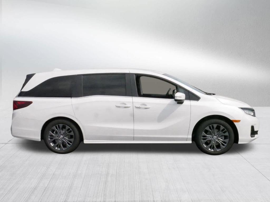 new 2025 Honda Odyssey car, priced at $45,047