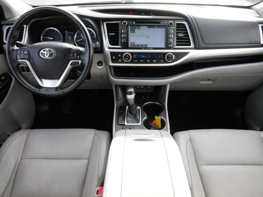 used 2018 Toyota Highlander car, priced at $20,995