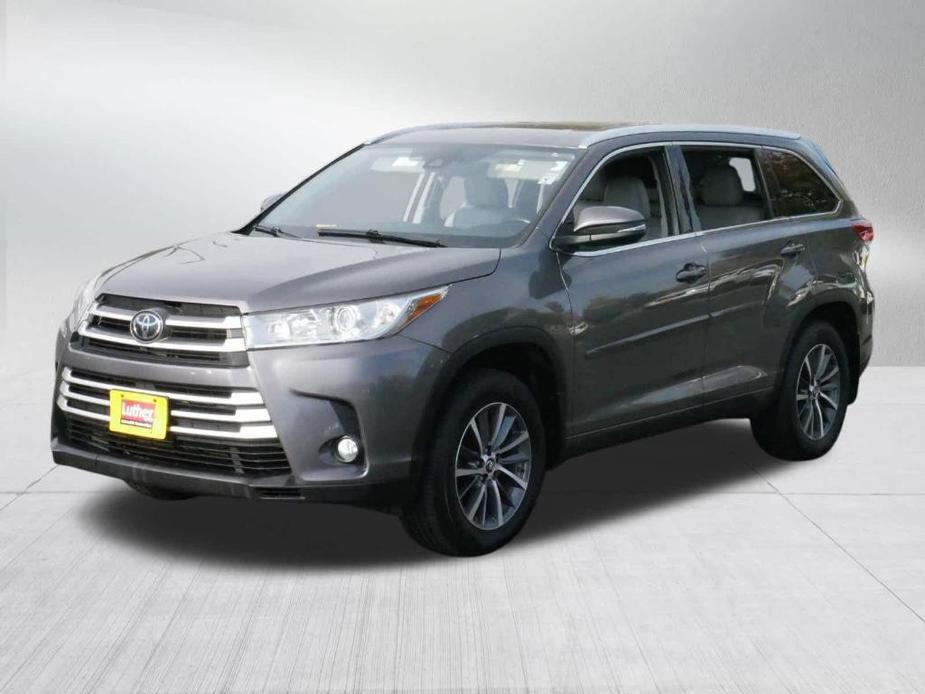 used 2018 Toyota Highlander car, priced at $20,995