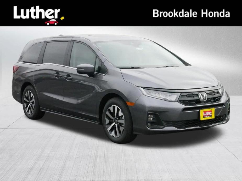 new 2025 Honda Odyssey car, priced at $40,929