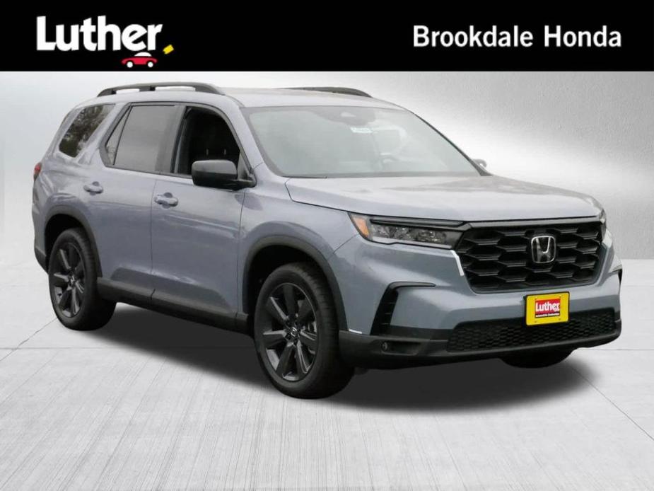 new 2025 Honda Pilot car, priced at $42,896