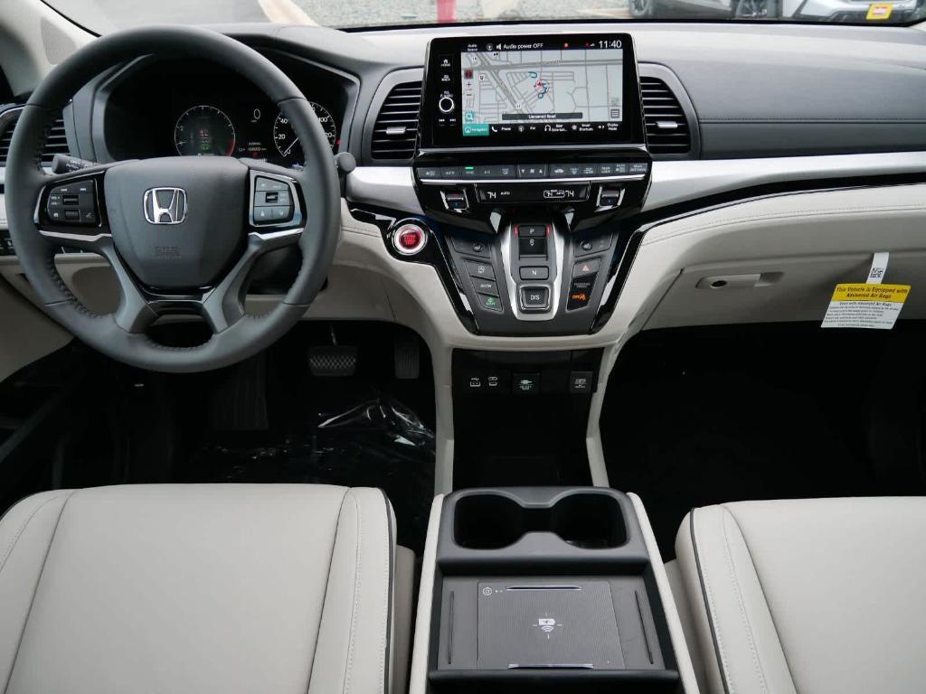 new 2025 Honda Odyssey car, priced at $46,018