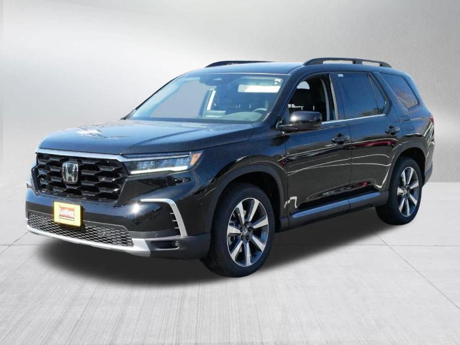 new 2025 Honda Pilot car, priced at $50,995