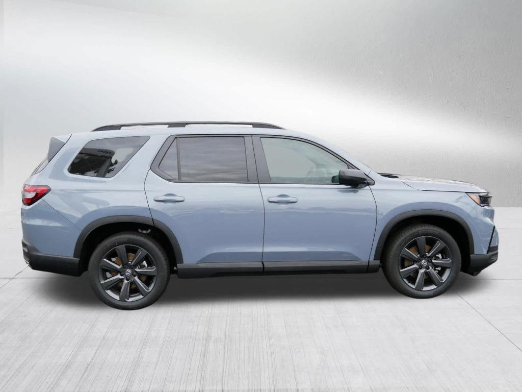 new 2025 Honda Pilot car, priced at $42,401