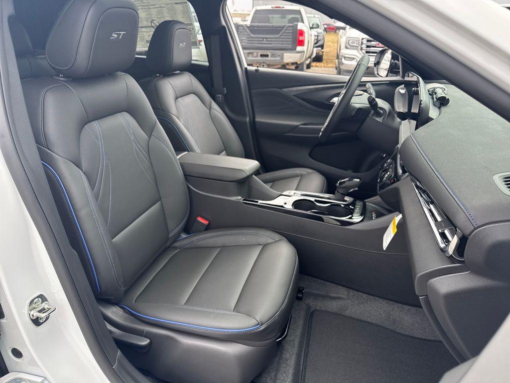 new 2026 Buick Envista car, priced at $30,291