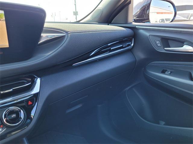 new 2025 Buick Envista car, priced at $30,755
