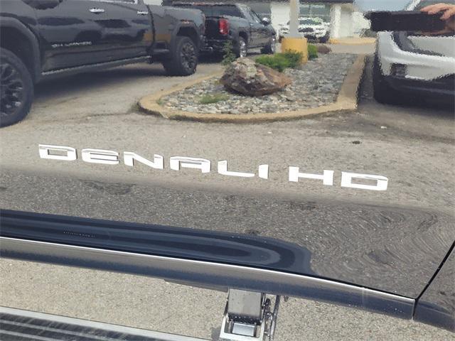 new 2025 GMC Sierra 2500 car