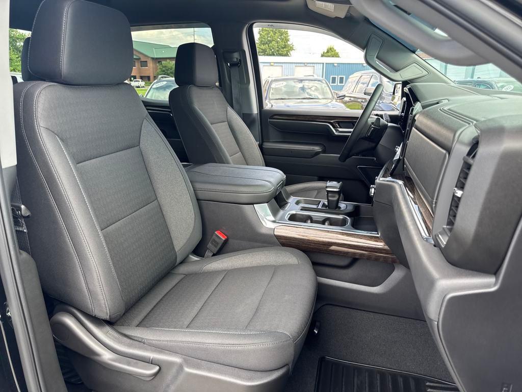 used 2025 GMC Sierra 1500 car, priced at $54,997
