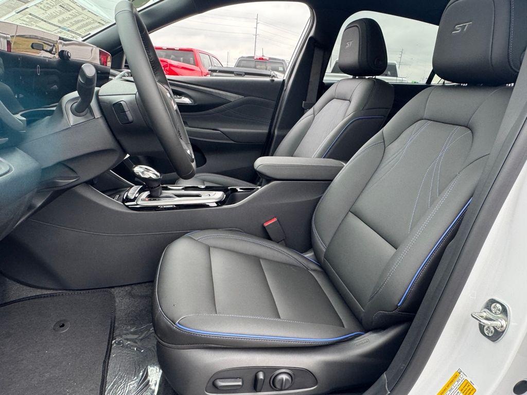 new 2026 Buick Envista car, priced at $29,512