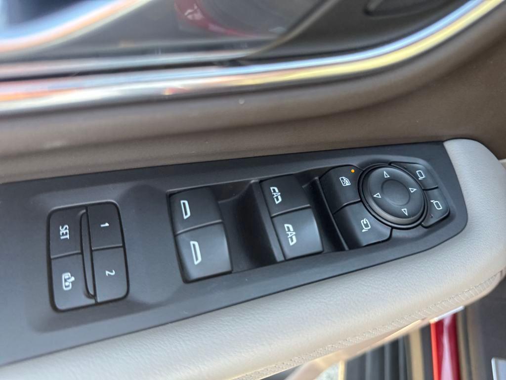 used 2023 GMC Yukon car, priced at $52,497