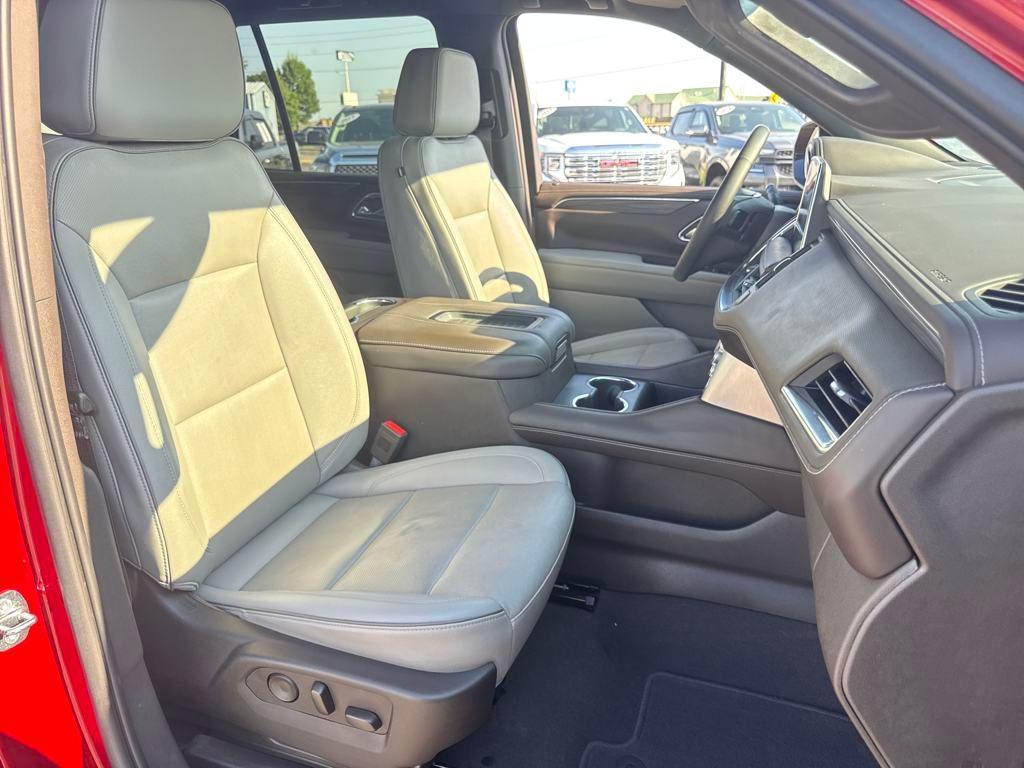 used 2023 GMC Yukon car, priced at $52,497