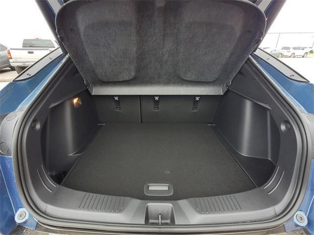 new 2025 Buick Envista car, priced at $30,755