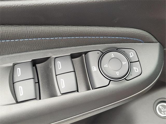 new 2025 Buick Envista car, priced at $30,755