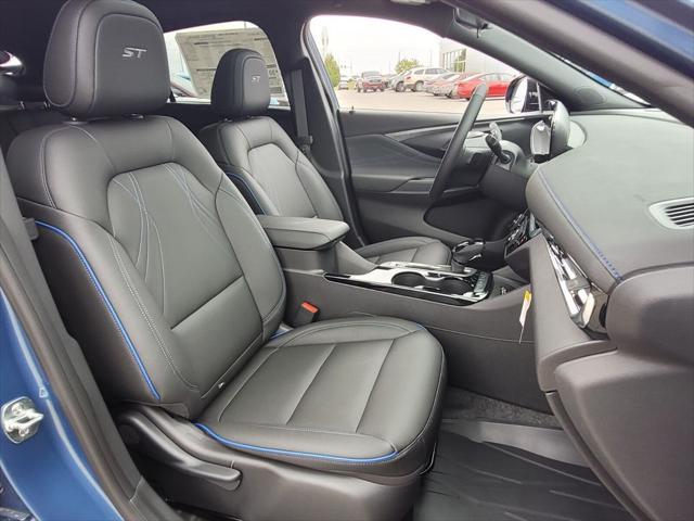 new 2025 Buick Envista car, priced at $30,755