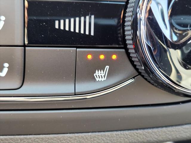 new 2025 Buick Envista car