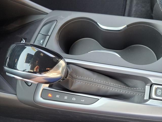 new 2025 Buick Envista car