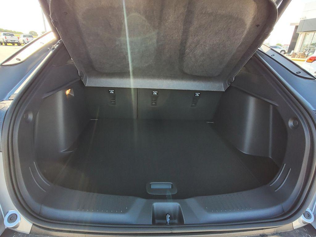 new 2025 Buick Envista car, priced at $25,865