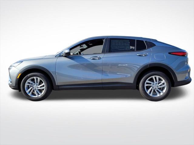new 2025 Buick Envista car