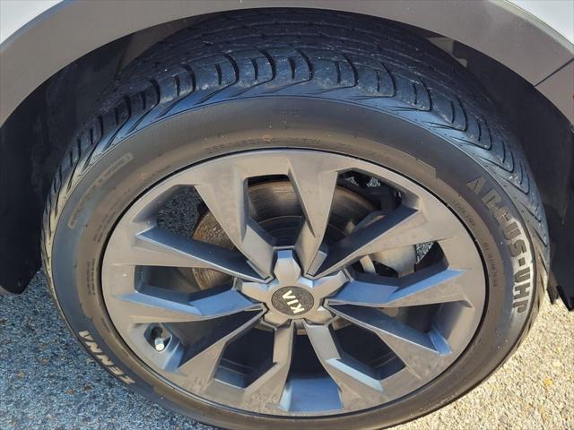 used 2021 Kia Sorento car, priced at $29,497