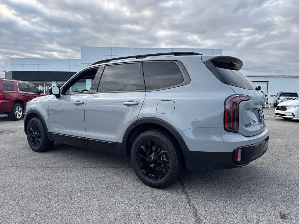 used 2024 Kia Telluride car, priced at $42,997