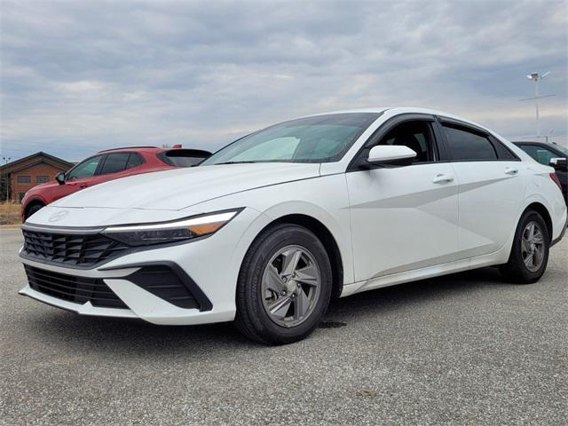 used 2024 Hyundai Elantra car