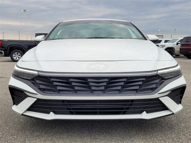 used 2024 Hyundai Elantra car