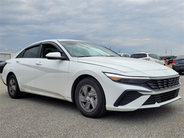 used 2024 Hyundai Elantra car
