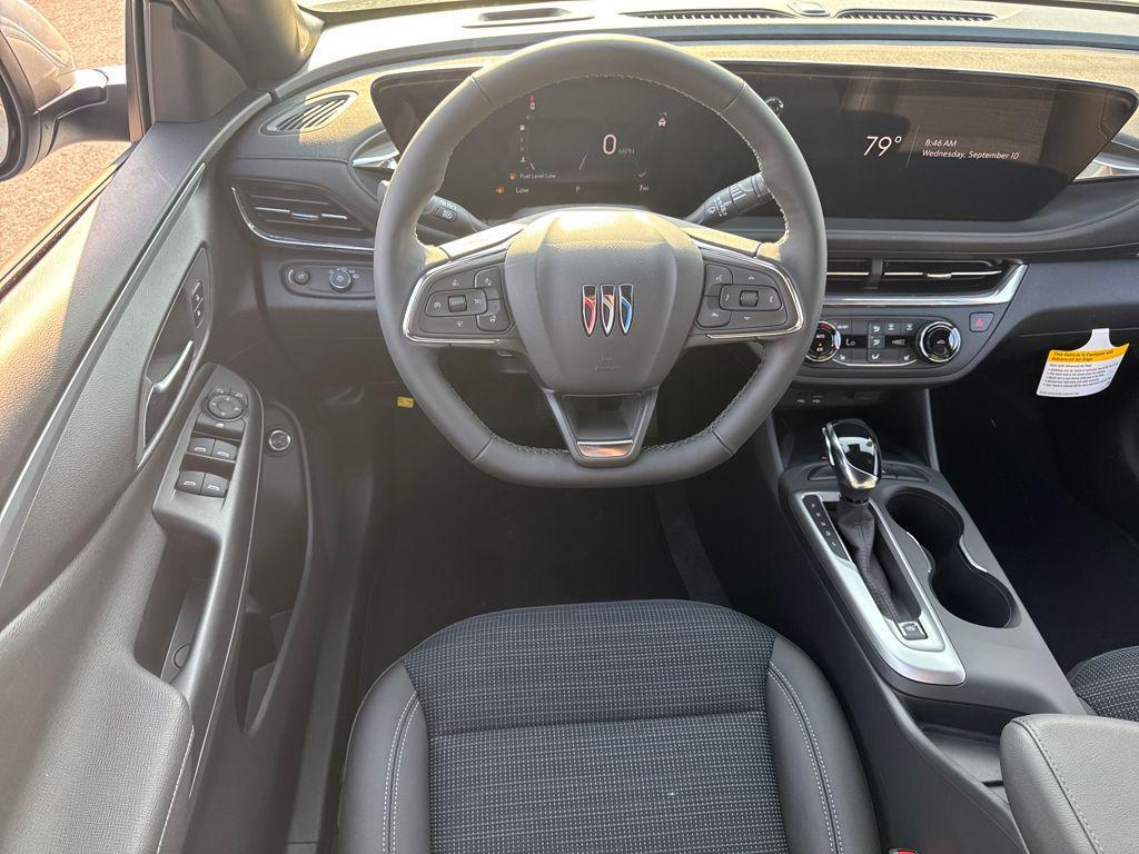 new 2025 Buick Envista car, priced at $26,798