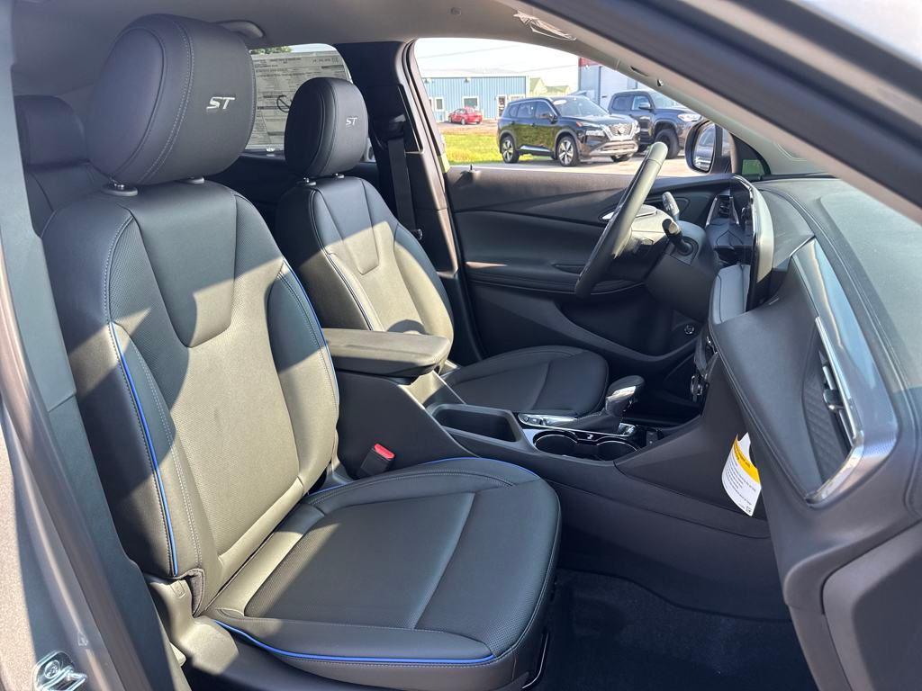 new 2026 Buick Encore GX car, priced at $31,022