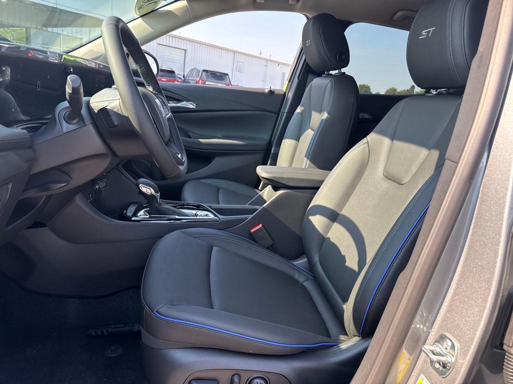 new 2026 Buick Encore GX car, priced at $31,022