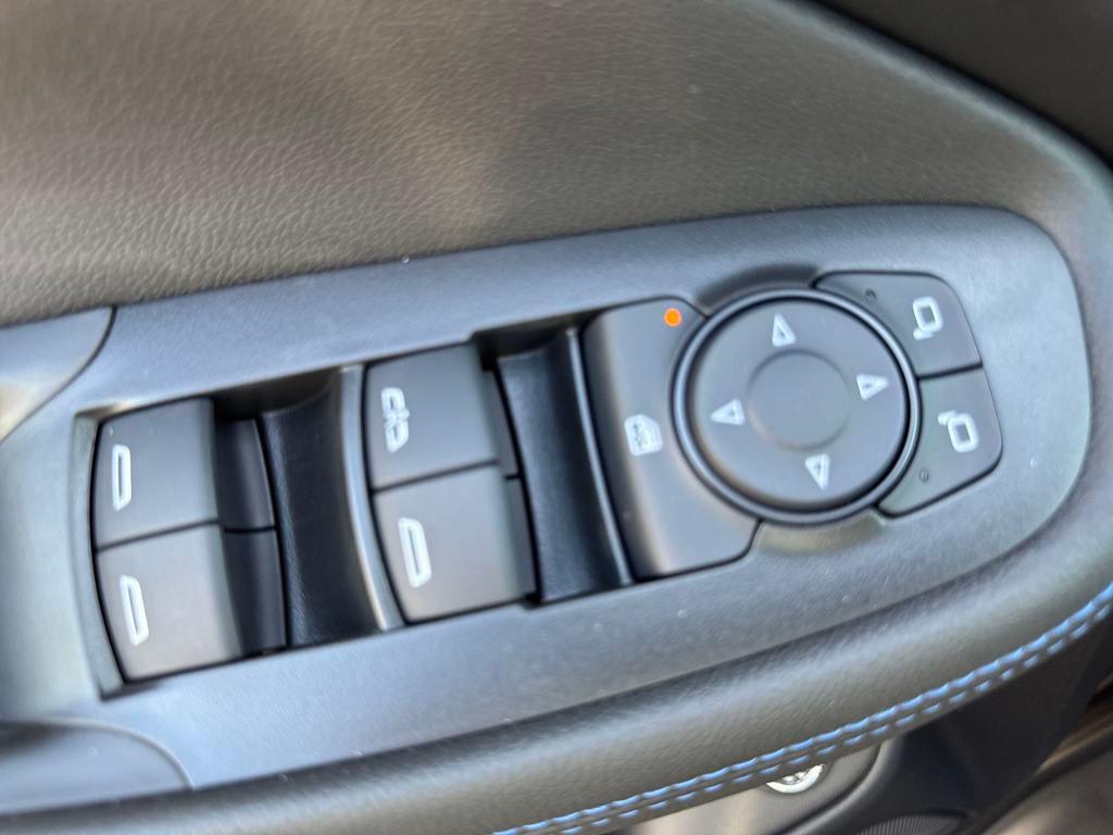 new 2026 Buick Encore GX car, priced at $31,022