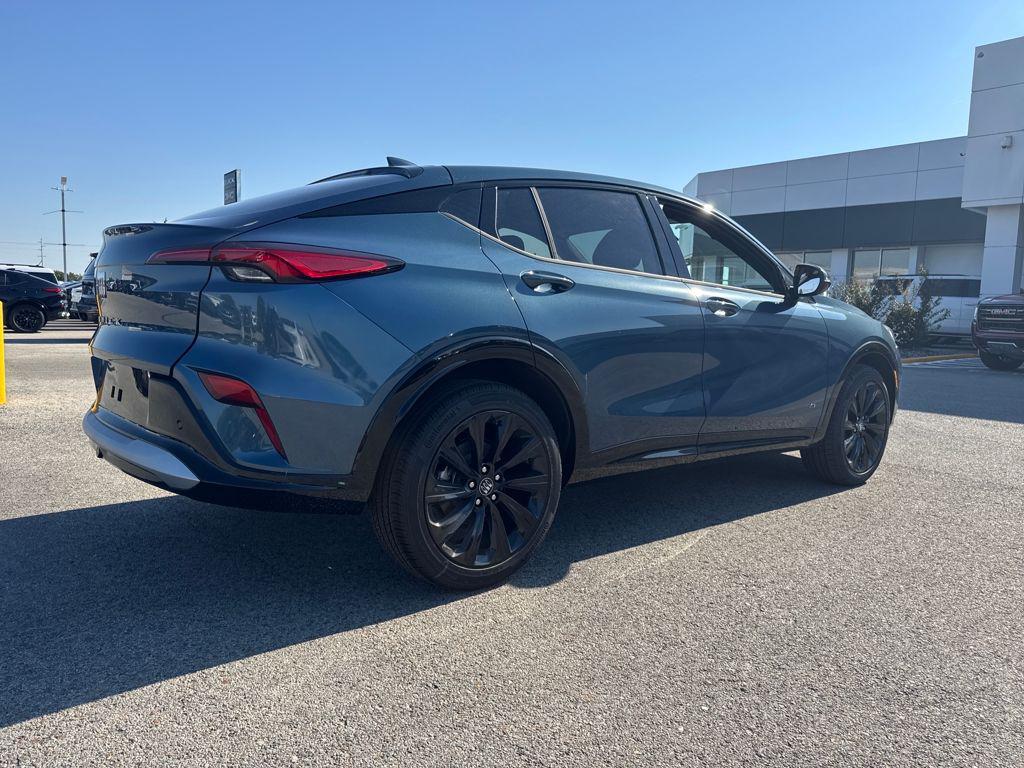 new 2026 Buick Envista car, priced at $29,997