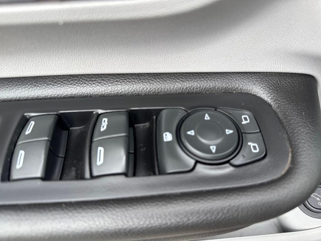used 2023 GMC Terrain car, priced at $25,997