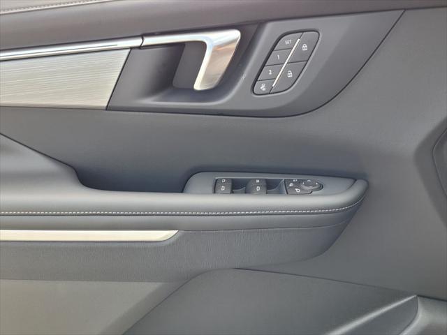 new 2025 Buick Enclave car
