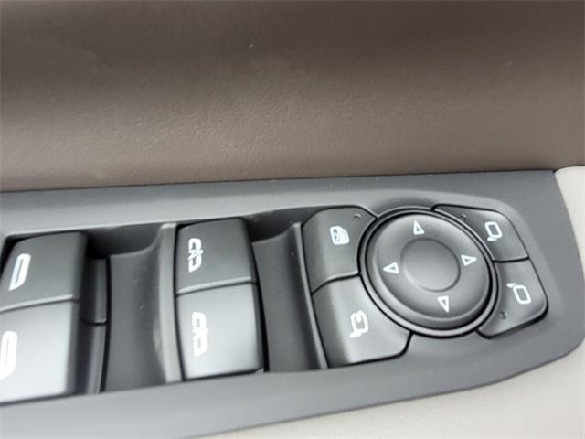 new 2025 GMC Yukon XL car, priced at $80,360