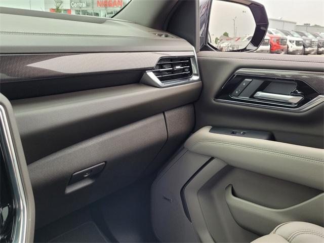 new 2025 GMC Yukon XL car, priced at $80,360