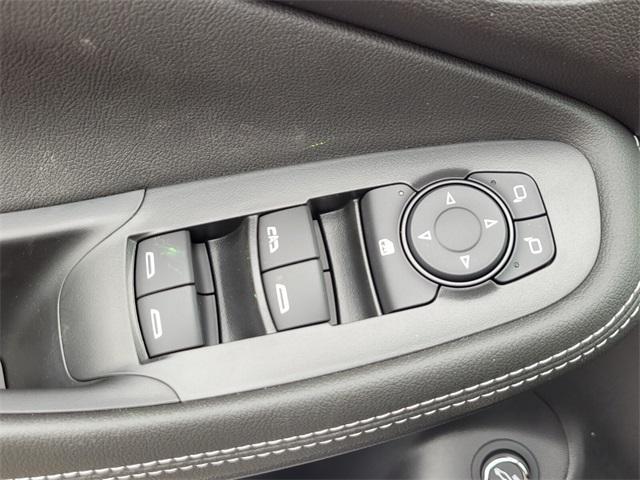 new 2025 Buick Encore GX car, priced at $35,525