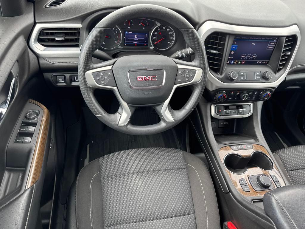 used 2022 GMC Acadia car, priced at $27,994